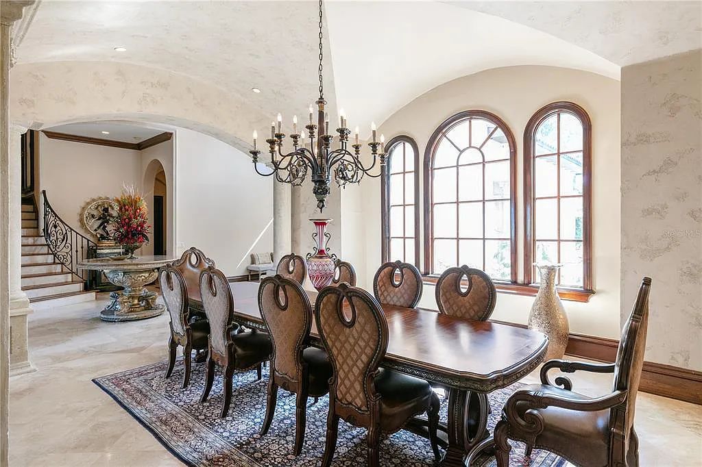 16716 Artimino Loop, Bella Collina, Florida is a one of a kind estate in the guard gated and sought after Bella Collina Golf Community spreading out over 1,900 acres of rolling hills and freshwater lakes.
