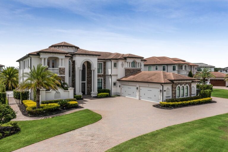 A Spectacular Windermere Home In The Award Winning Gated Community Of Casabella