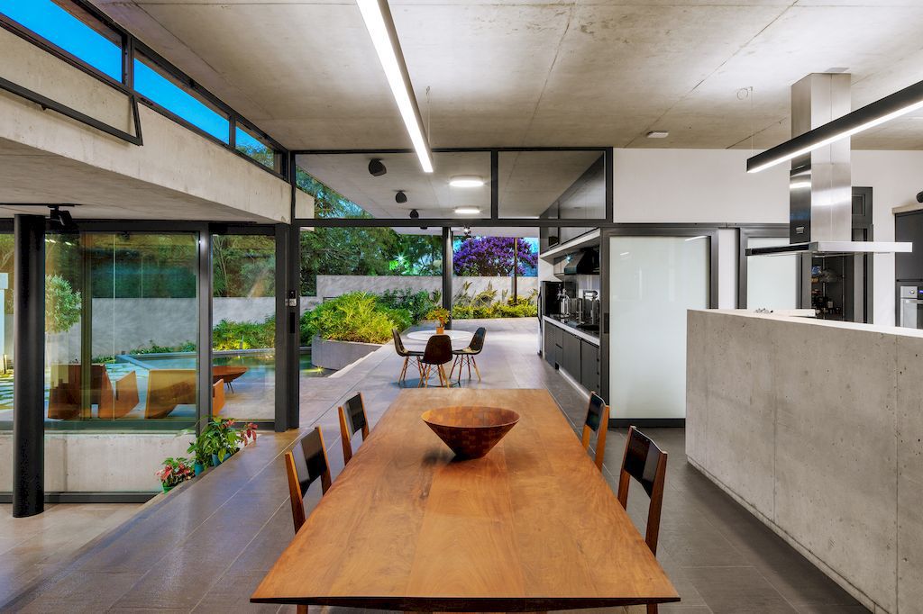 A3L House with Outside Living Connection Design by Obra Arquitetos