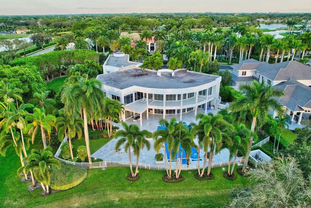 5297 Princeton Way, Boca Raton, Florida is an architectural marvel with deco-modern design and excess of natural sunlight built for entertaining, located in the prestigious Princeton Estates. 