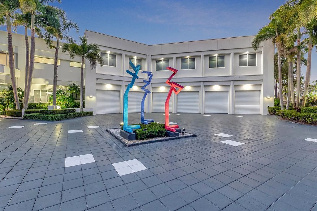 5297 Princeton Way, Boca Raton, Florida is an architectural marvel with deco-modern design and excess of natural sunlight built for entertaining, located in the prestigious Princeton Estates. 