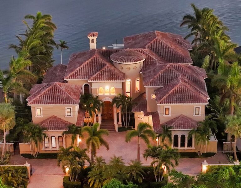 Beautiful Casa Lido Waterfront Estate with The Best Panoramic Views of Sarasota Bay and Skyline on Market for $14 Million