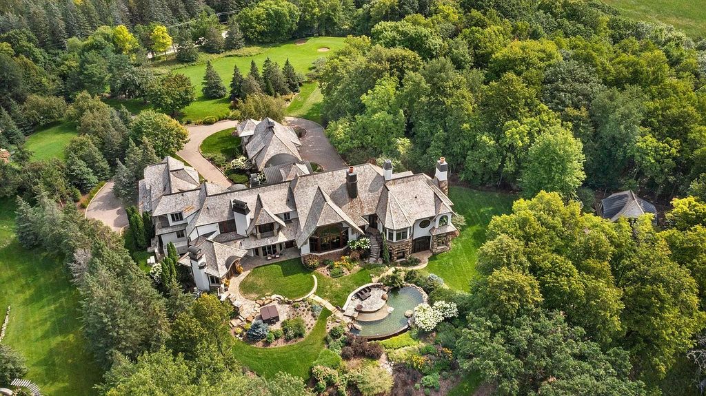 The Estate in Wayzata has been expertly designed for luxurious living and entertaining, now available for sale. This home located at 2825 Little Orchard Way, Wayzata, Minnesota
