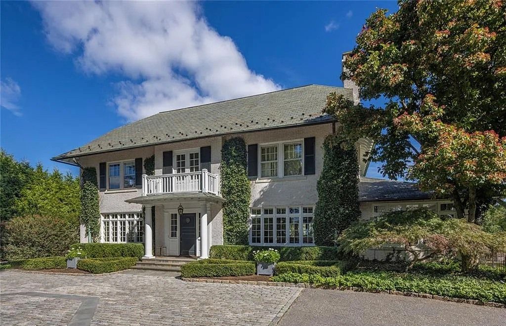 The Home in Fairfield is a welcome surprise, private and serene, now available for sale. This home located at 665 Sasco Hill Rd, Fairfield, Connecticut