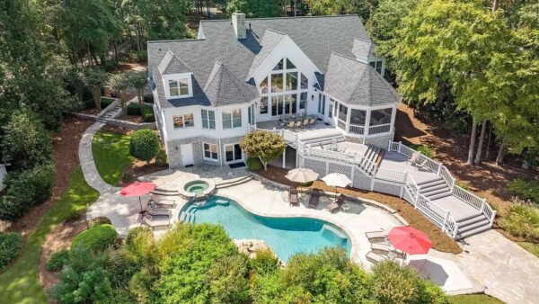 Come “Live The Dream” at This $3.295M Lakefront Home in the Heart of Reynolds Lake Oconee, Greensboro, GA