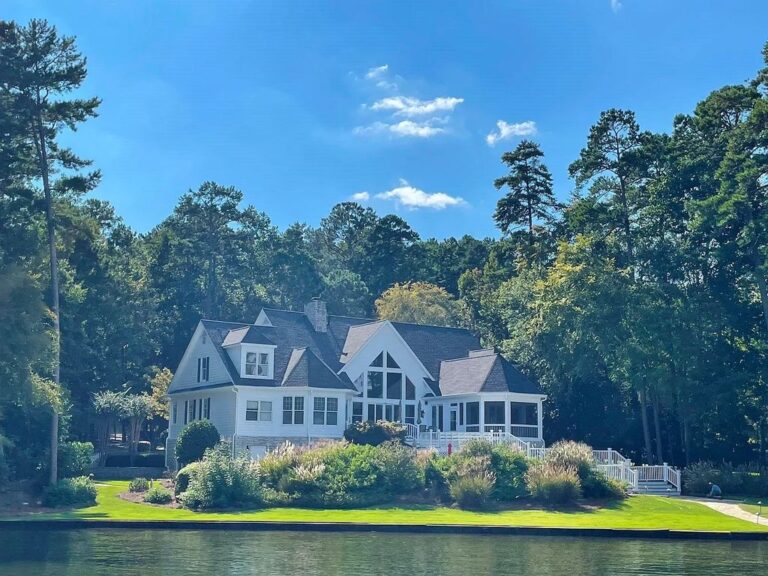 Come Live The Dream At This Lakefront Home In The Heart Of Reynolds Lake Oconee Greensboro