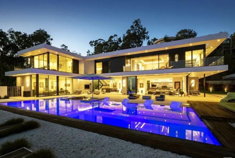 Exceptional Modern Mansion in Beverly Hills  with Spectacular Panoramic City and Ocean Views Aims for $27.5 Million