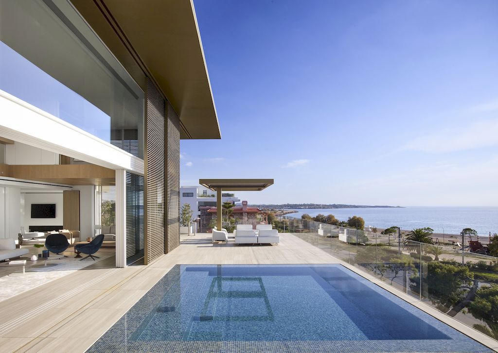 Glyfada Residence, versatile home with stunning outside views by SAOTA