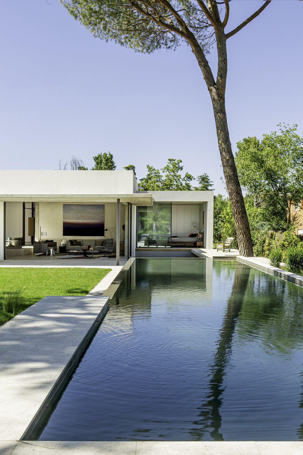 House AS, an Elegant House With Outdoor Living Connection by Ábaton