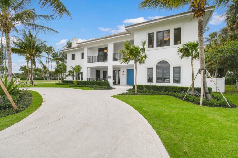 Prominent Home just Completed A Perfect Renovation with New Landscaping Seeks $13.7 Million in West Palm Beach, Florida