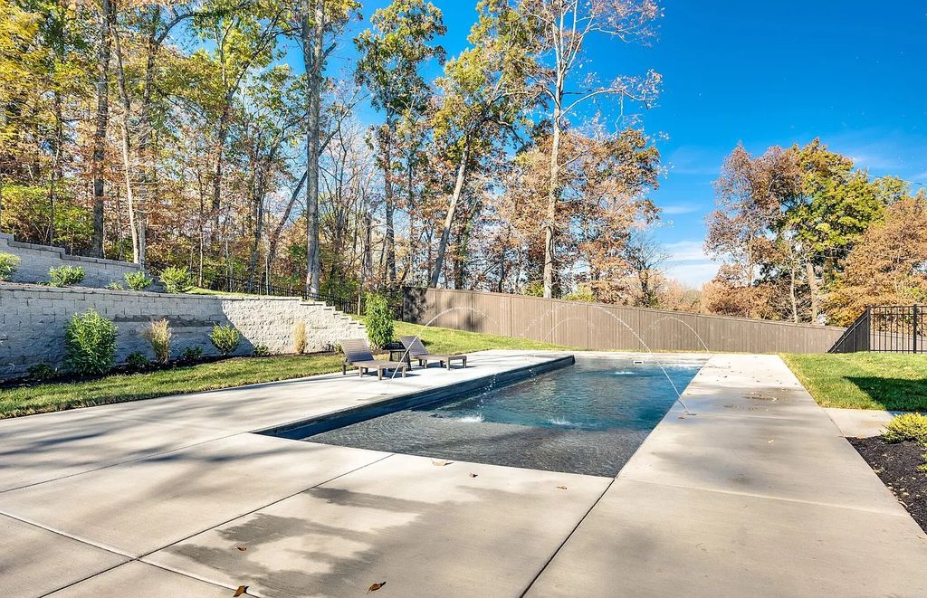 The House in Nashville has a main level master, secondary bedroom, and office along with all the elegant modern touches, now available for sale. This home located at 6523 Currywood Dr, Nashville, Tennessee