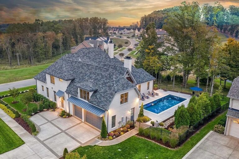 Start a New Life in College Grove, TN in this 4.75M Very Exclusive