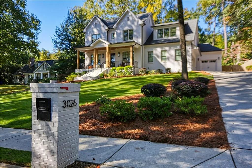 The Estate in Atlanta is a luxurious home beautifully maintained and move-in ready now available for sale. This home located at 3026 W Roxboro Rd NE, Atlanta, Georgia; offering 06 bedrooms and 06 bathrooms with 6,162 square feet of living spaces. 