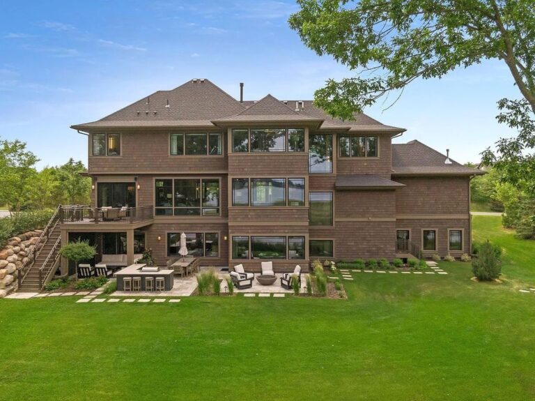 This $3.45M Luxury Model Home in Excelsior, MN Comes with Many High-end Finishes and is The Ultimate Lake Home Package