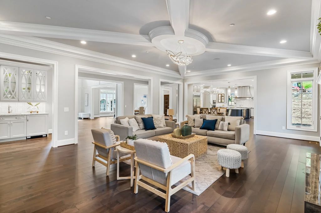 The Estate in Towson is a luxurious home which is perfect in every way with sophistication tailored to your dream home now available for sale. This home located at 1861 Circle Rd, Towson, Maryland; offering 06 bedrooms and 08 bathrooms with 9,635 square feet of living spaces.