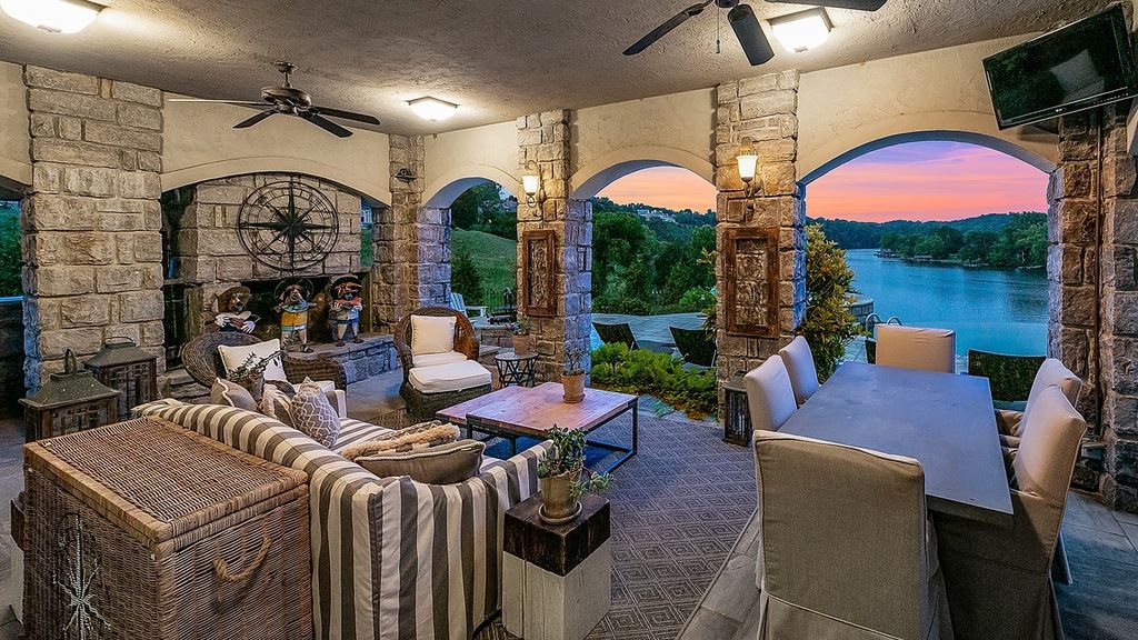 The Estate in Knoxville is a luxurious home with impressive entry, soaring ceilings and wall of glass to capture the river views now available for sale. This home located at 5804 Lyons View Pike, Knoxville, Tennessee; offering 05 bedrooms and 07 bathrooms with 9,620 square feet of living spaces.
