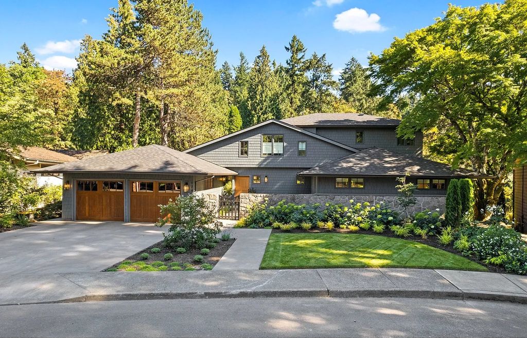 The Estate in Lake Oswego is a luxurious home ideally located on a rare waterfront cul-de-sac with backyard now available for sale. This home located at 17435 Wren Ct, Lake Oswego, Oregon; offering 04 bedrooms and 05 bathrooms with 10,454 square feet of land.