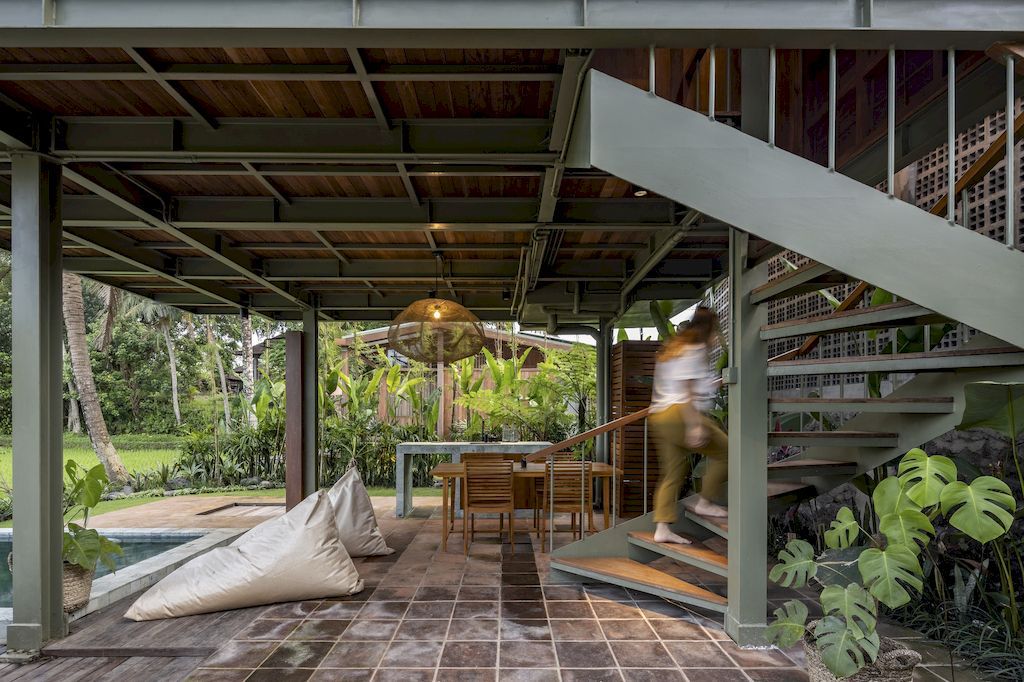 Treehouse Studio Treads Lightly on Lush Landscape of Bali by Stilt Studios