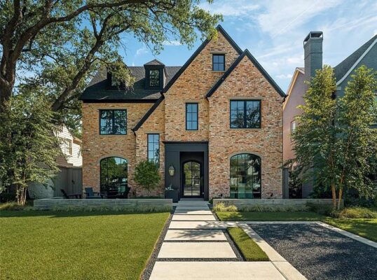 This $3.5 Million Extraordinary Home in University Park Texas Provides Chic Finishes From Top To Bottom For Absolute Comfort