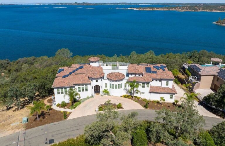 An Extraordinary Masterpiece with Endless Skylines and Breathtaking Water Views Asks $3.95 Million in El Dorado Hills, California
