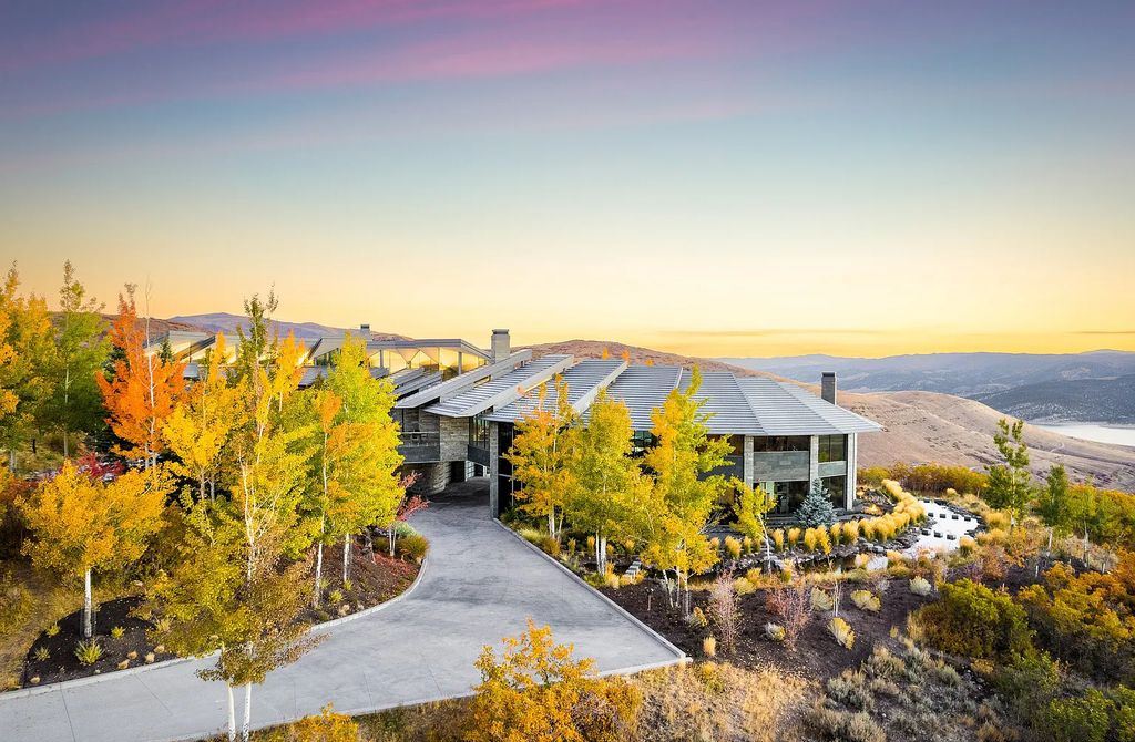 3853 E Rockport Ridge Road, Park City, Utah is a piece of art aptly named Cascade sits privately on 5.61 view acres within Promontory and adjacent an additional 37.12 acre view corridor in Rockport Ranches to protect those amazing views of the Park City mountains.