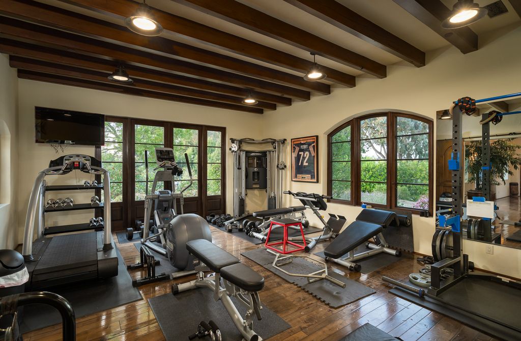 5956 San Elijo Avenue, Rancho Santa Fe, California is a custom estate compound spreading out over 5.69 fully covenant view acres, setting in a serene setting with total privacy, just 2 minutes to Golf and the Club and Village plus Rowe School.