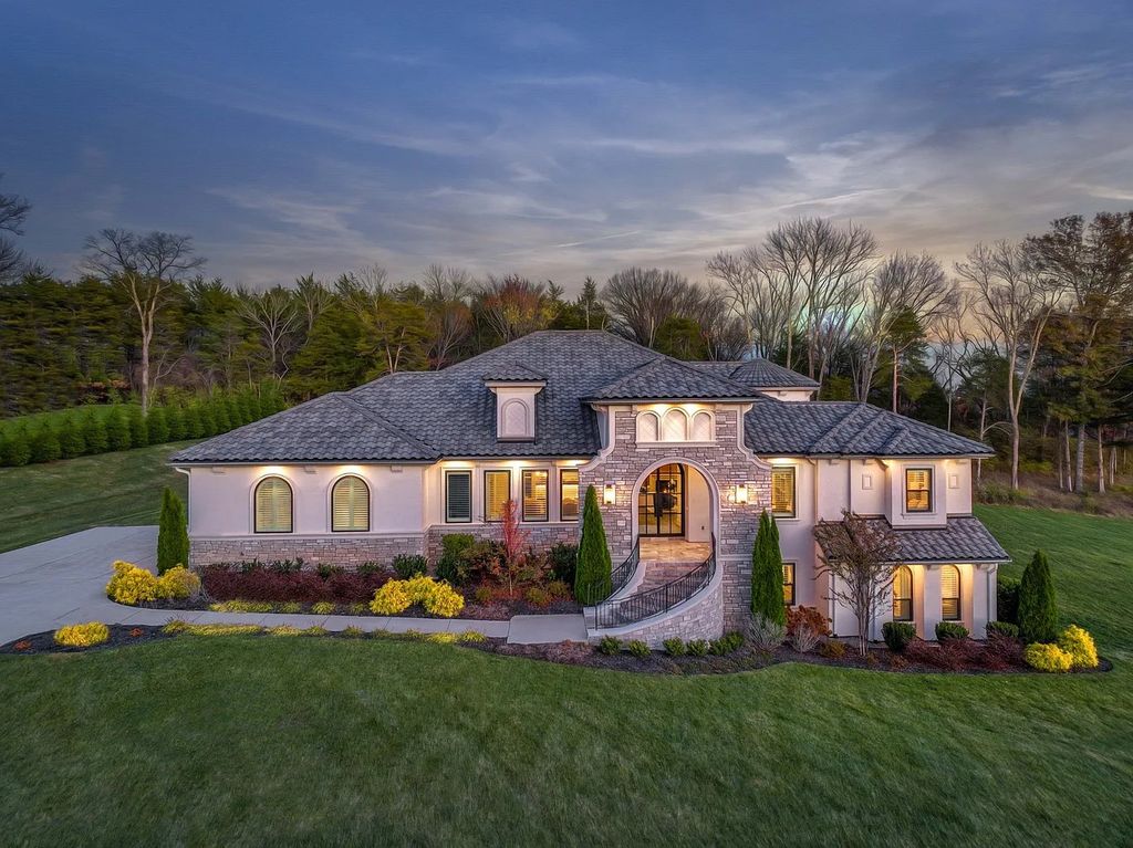The Estate in Brentwood is a luxurious home featuring soaring ceilings with extraordinary walls of windows now available for sale. This home located at 1034 Belle Terra Cir, Brentwood, Tennessee; offering 05 bedrooms and 06 bathrooms with 5,390 square feet of living spaces. 