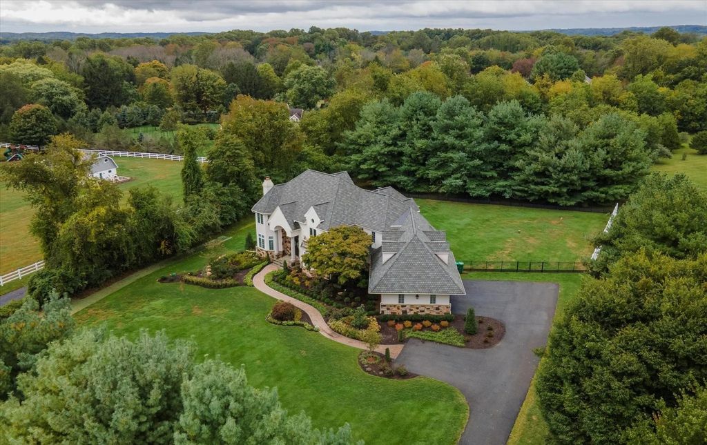 The Estate in West Chester is a luxurious home having countless amenities now available for sale. This home located at 140 Harvey Rd, West Chester, Pennsylvania; offering 06 bedrooms and 07 bathrooms with 6,028 square feet of living spaces.
