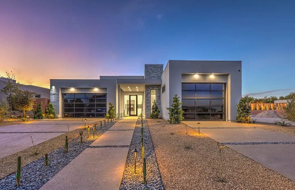 33 Hawkeye Lane, Summerlin, Nevada is an exquisite newly built custom home in Talon Ridge at The Ridges with private indoor outdoor living at its finest featuring including an expansive hideaway sliding glass door leading to custom pool and spa & large covered patio area.