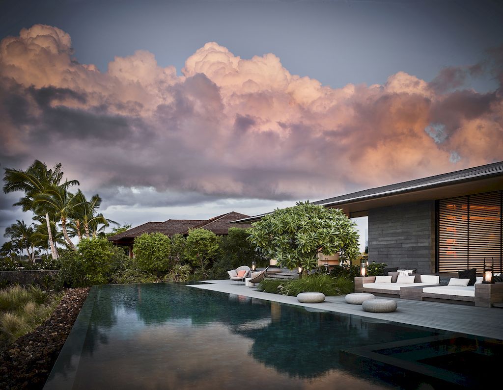 Kua Bay Residence, Family Retreat in Hawaii by Walker Warner Architects