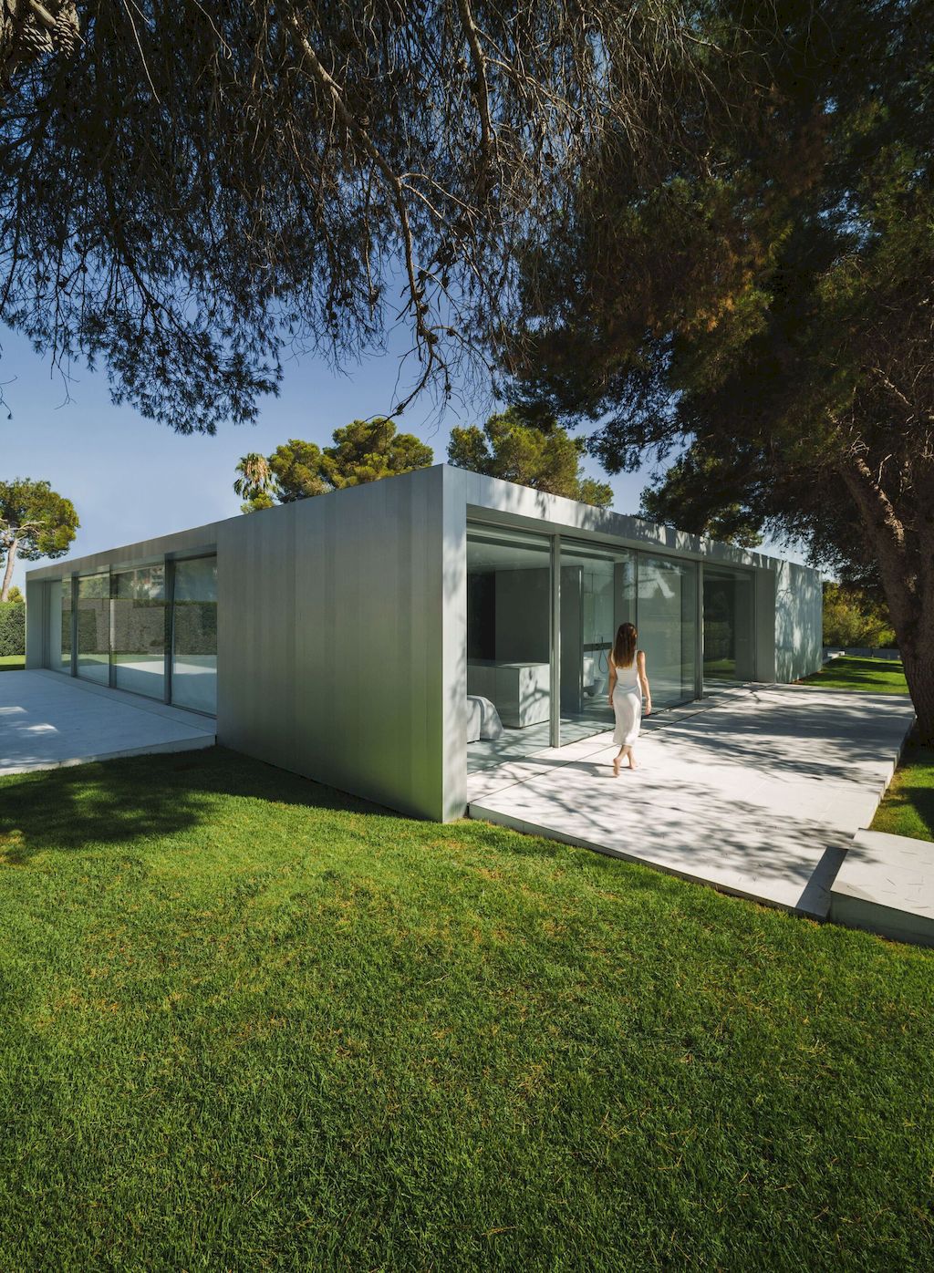 N290 NIU House with Unique Design in Spain by Fran Silvestre Arquitectos