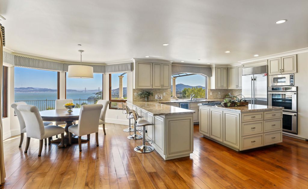 604 Ridge Road, Tiburon, California is a sophisticated residence on a gated and private half-acre parcel with unrivaled top of the world views of San Francisco, Angel Island, the Golden Gate Bridge, Sausalito, and Belvedere Island.