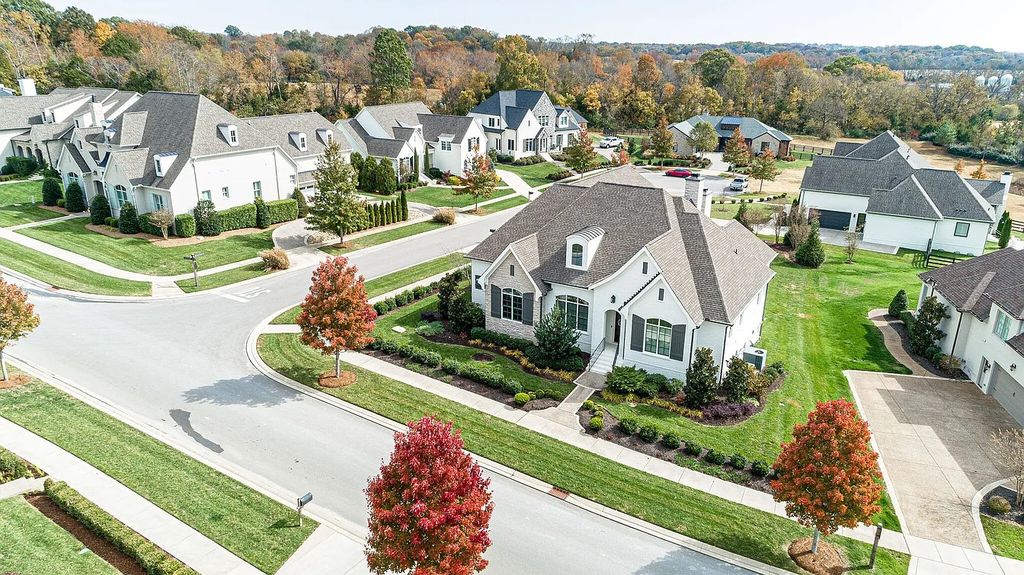 The Estate in College Grove is a luxurious home built by Aspen Construction in the exclusive Troubadour Golf & Field Club now available for sale. This home located at 7011 Lanceleaf Dr, College Grove, Tennessee; offering 04 bedrooms and 05 bathrooms with 3,815 square feet of living spaces.