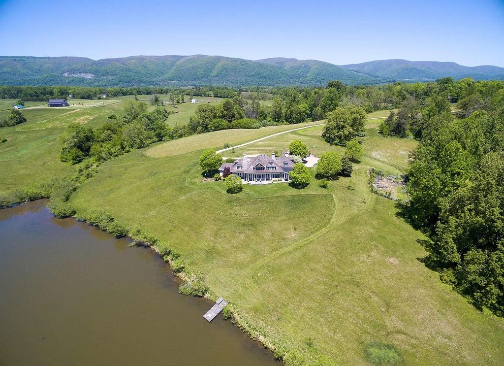 The Estate in Afton is a luxurious home that is hard to be replicated now available for sale. This home located at 7777 Dick Woods Rd, Afton, Virginia; offering 04 bedrooms and 04 bathrooms with 5,226 square feet of living spaces.