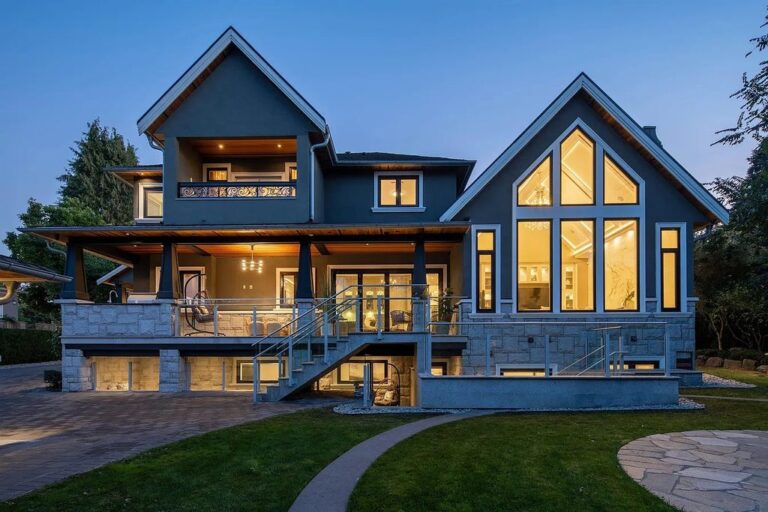 This Magnificent World-class Mansion in Vancouver, Canada Tastefully Mixes Traditional and Modern Luxurious Living