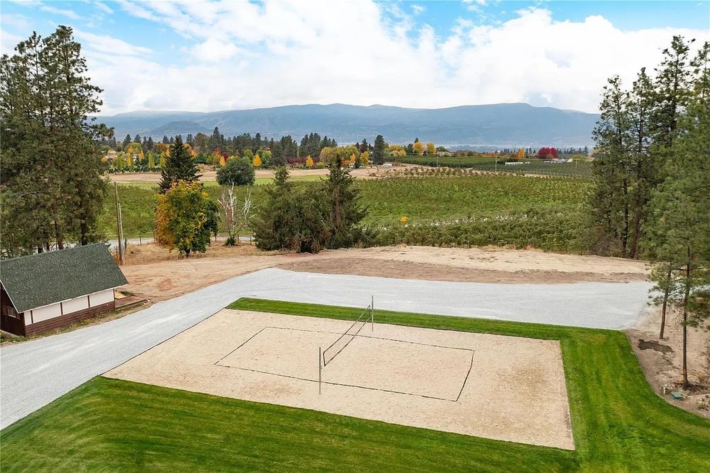 The Estate in Kelowna has been exquisitely finished with stone detailing, granite surfaces and 11 ft ceilings on both levels, now available for sale. This home located at 4236 Spiers Rd, Kelowna, BC V1W 4E3, Canada