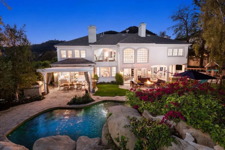 Timeless and Sophisticated Transitional Home in A Serene and Gorgeous Enclave of The Pacific Palisade, California Asking for $9.5 Million