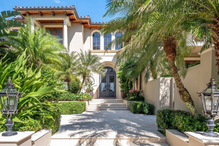 One of A Kind Oceanfront Estate with Stunning grounds and outdoor ...