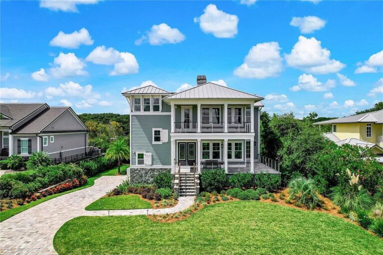 A $3.4 Million Entertainer’s Dream Home Flooded with Natural Light from It’s Perfect in Fernandina Beach, Florida