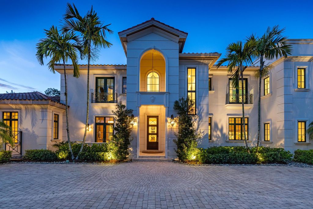 6547 Highcroft Drive, Naples, Florida is a landmark-built home with resort-like outdoor setting includes 2 covered lanais overlooking pool/spa, fountain and yard, new luxury appliances, new wet bar, new roof, new impact doors and windows, new fireplaces, new lighting and guest baths. 