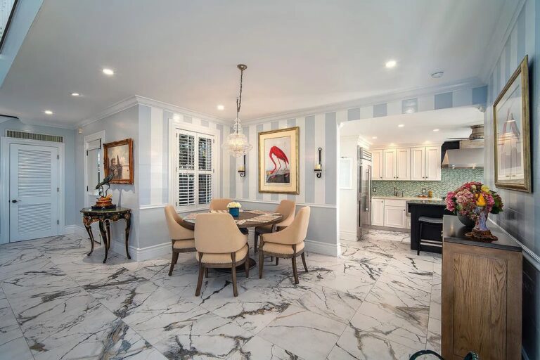 A Residence Located in the Most Soughtafter Location in Old Town Key