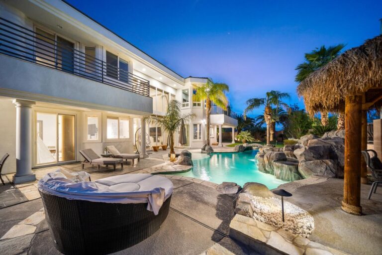 An Immaculate Luxury Home with Full Strip Views in Las Vegas for Sale ...