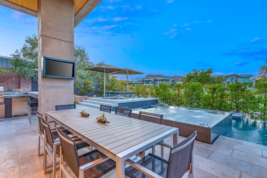 8 Meadowhawk Lane, Summerlin, Nevada is an architecturally significant custom home with seamless indoor outdoor living in warmth and tranquility, clean lines and impeccable design aimed at taking advantage of the Las Vegas area skyline views.