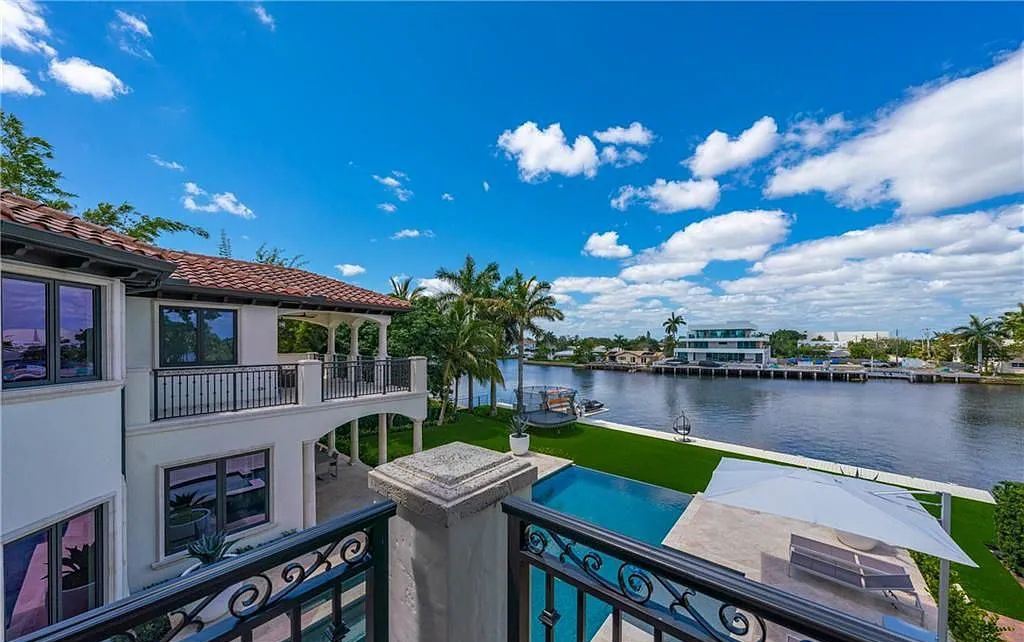 1515 Middle River Drive, Fort Lauderdale, Florida is a fully renovated home with the finest finishes including top of the Line Hansgrohe fixtures, private media room, Jerusalem tile and driftwood flooring, upstairs/downstairs laundry appliances for convenience and more. 