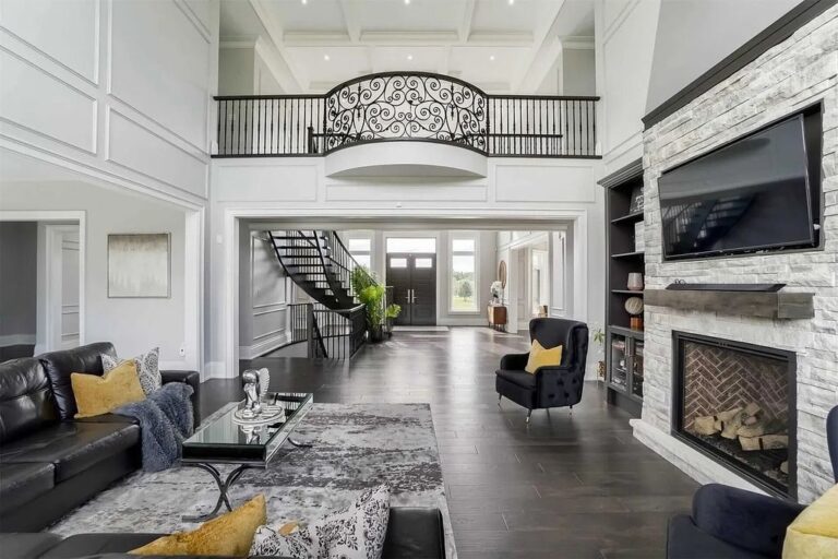 Exquisitely Designed Estate with Open Concept for Entertaining and Family Comfort in Caledon