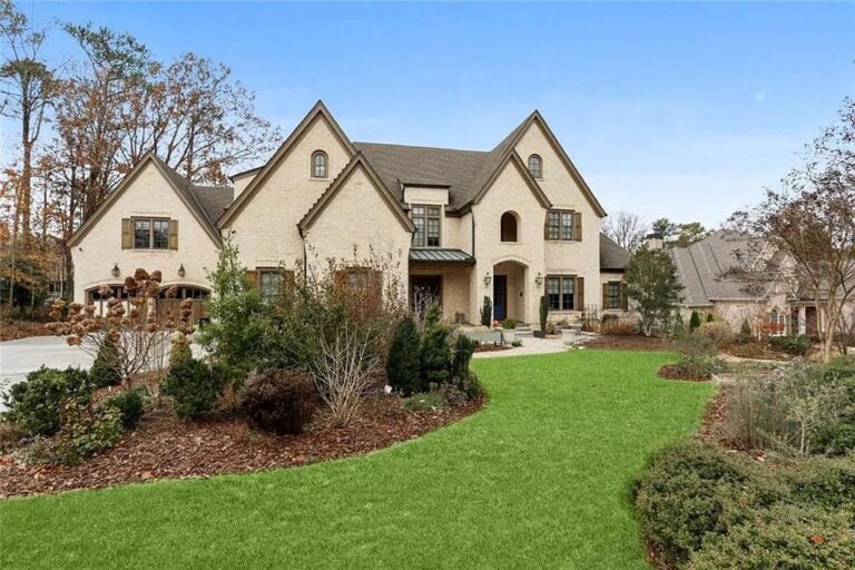Featuring Sooth Blend of Modern Spaces for Living and Entertaining, this Exquisite Gated Estate Home in Sandy Springs, GA Listed at $3.59M