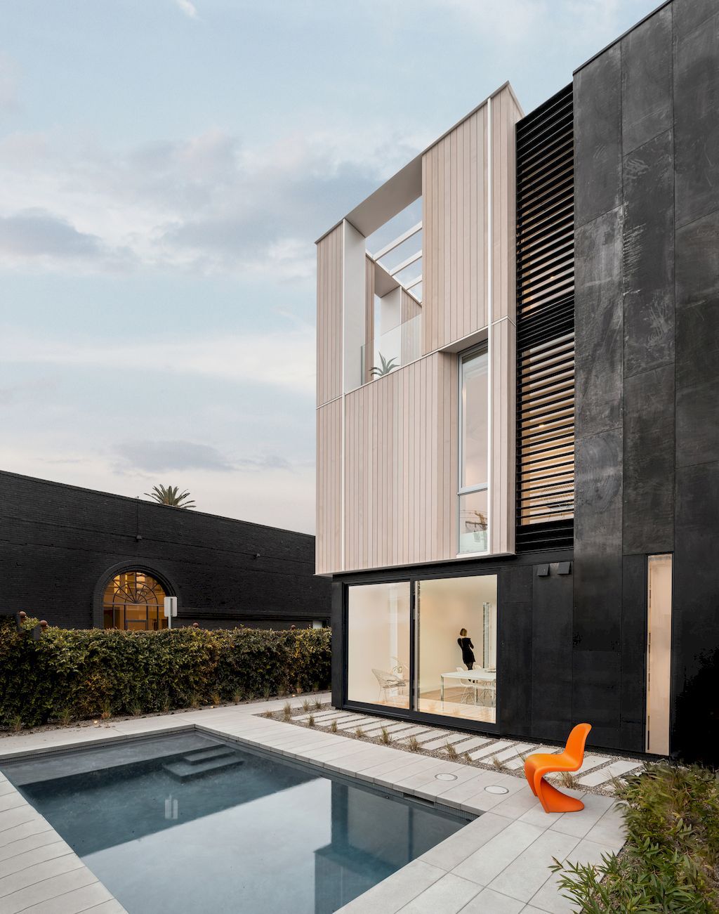 Flex House, prominent home in California by Johnsen Schmaling Architects