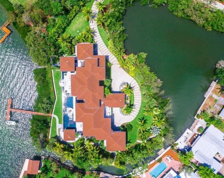 For Sale at $22 Million, This Awe Inspiring Estate in Sarasota, Florida is Truly An Island Paradise on World Famous Siesta Key