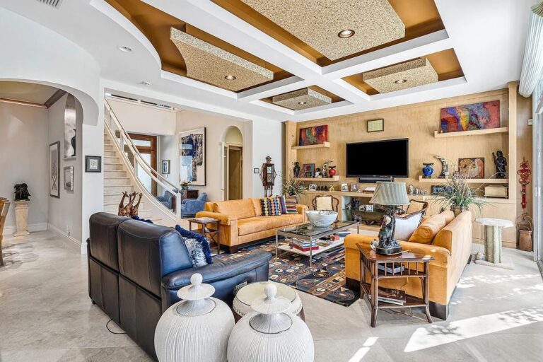 Contemporary Custom Home in The Premier Community of Lake