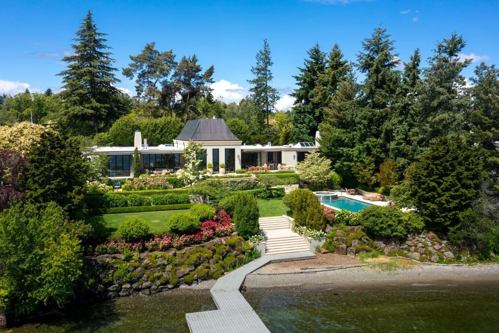 The Estate in Seattle is a luxurious home with every upgrade and high-end finish, now available for sale. This home located at 1500 42nd Avenue E, Seattle, Washington